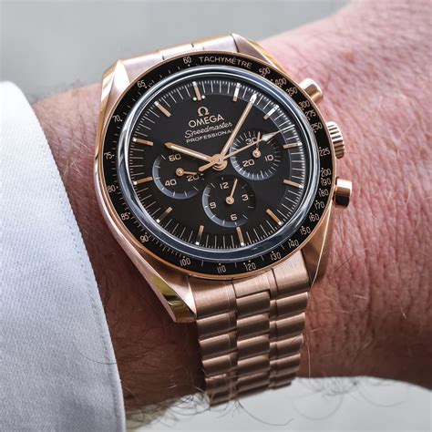 omega speedmaster sedna gold review|omega 310.60.42.50.01.001.